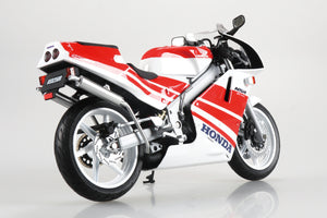 Aoshima 1/12 Diecast Motorcycle Honda NSR250R '89 Ross White × Fighting Red