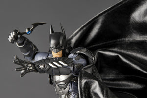 REVOLTECH AMAZING YAMAGUCHI BATMAN ARKHAM KNIGHT AF