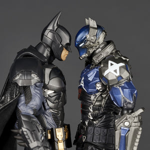 REVOLTECH AMAZING YAMAGUCHI BATMAN ARKHAM KNIGHT AF