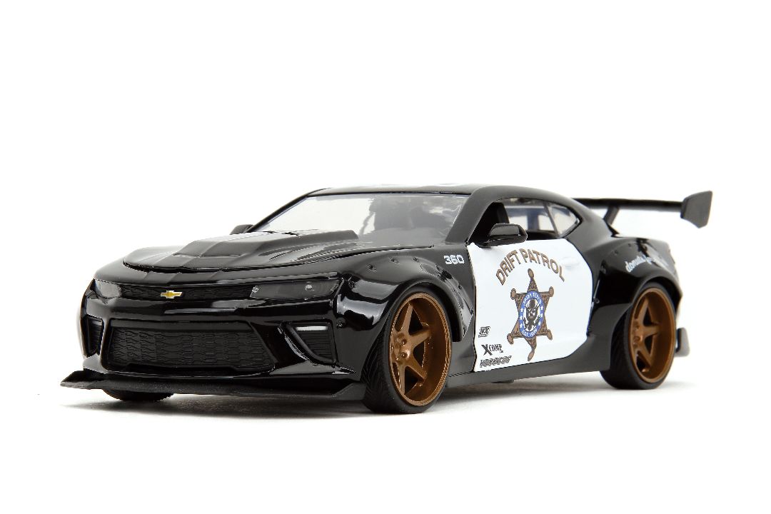 BIG TIME MUSCLE 16 CHEVY CAMARO SS WIDEBODY 1/24DIE-CAST VEH