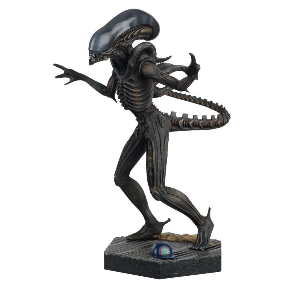 ALIEN AND PREDATOR 1/16 FIG RETAIL BOXES #1 XENOMORPH ALIEN
